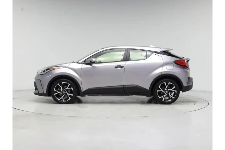 $15998 : Toyota C-HR 2020 XLE 4dr Cro image 3