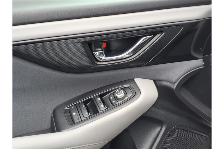 $25900 : Subaru Outback 2023 AWD Prem image 4