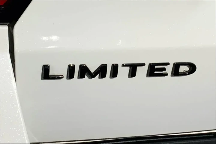 $28995 : Ford Expedition 2021 4x2 Lim image 9