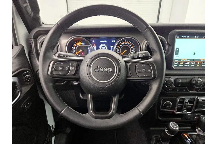 $29998 : Jeep Wrangler Unlimited 2022 image 10