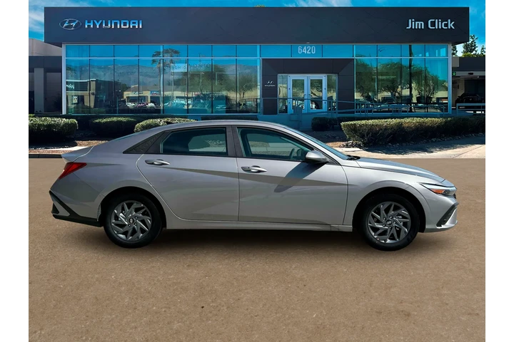 $22999 : Hyundai ELANTRA Hybrid 2025 image 9
