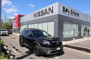 $30495 : Nissan Pathfinder 2023 AWD R thumbnail