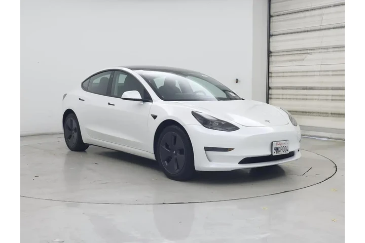 $27998 : Tesla Model 3 2023 4dr Sedan image 1
