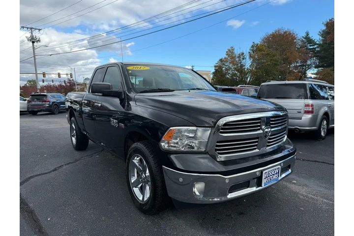 $22999 : 2017 RAM 1500 Big Horn/Lone S image 4