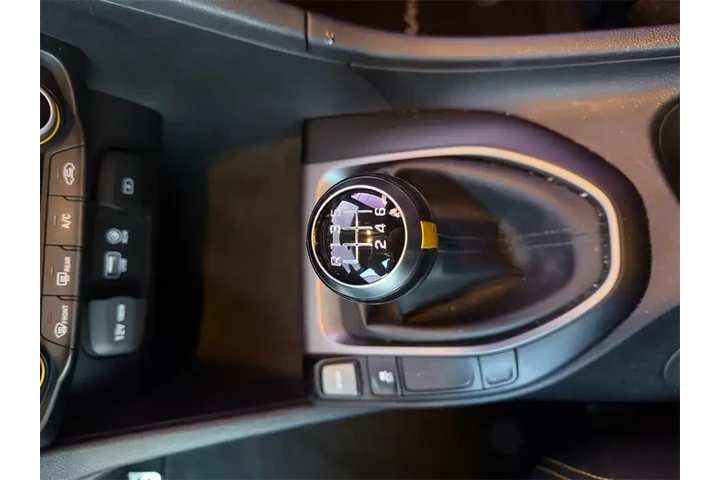 $18000 : Hyundai VELOSTER 2021 Turbo image 9