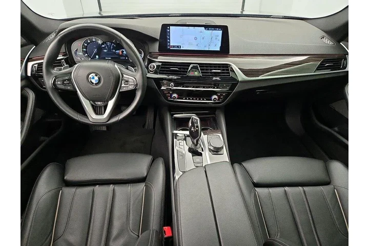 $25998 : BMW 5 Series 2017 540i 4dr S image 9