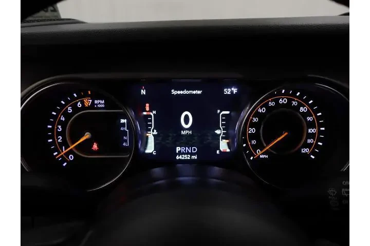 $30995 : Jeep Wrangler Unlimited 2021 image 10