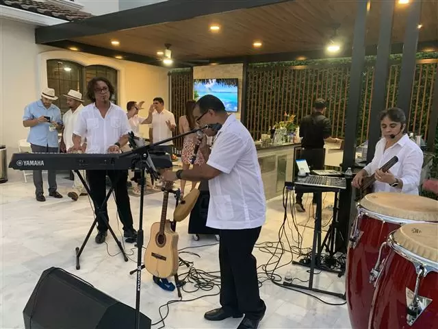 El Club Del Tumbao image 2
