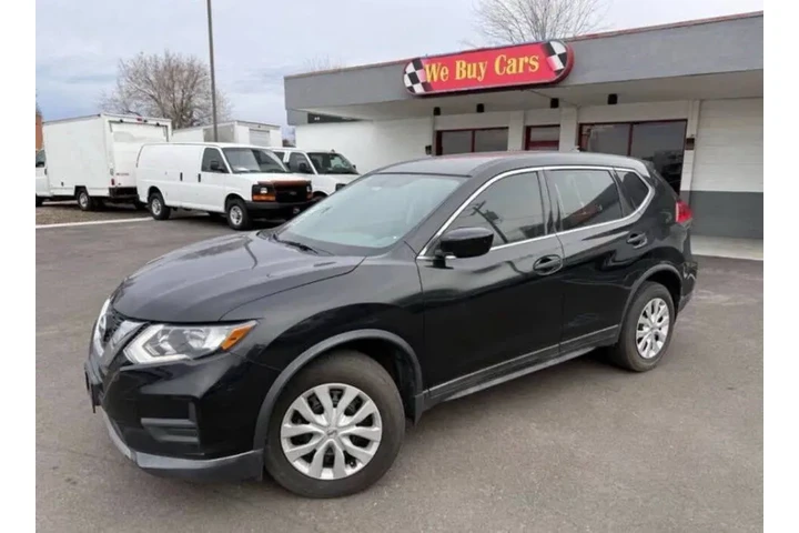 $16952 : 2017 Rogue S image 1