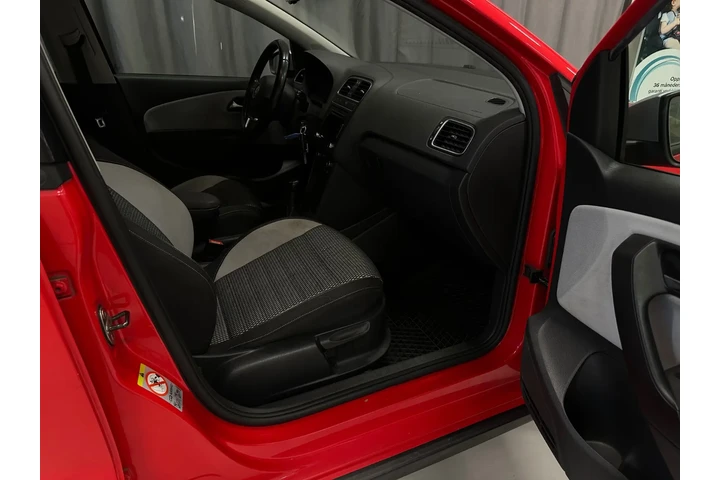 $3500 : Volkswagen Polo 2010 image 4