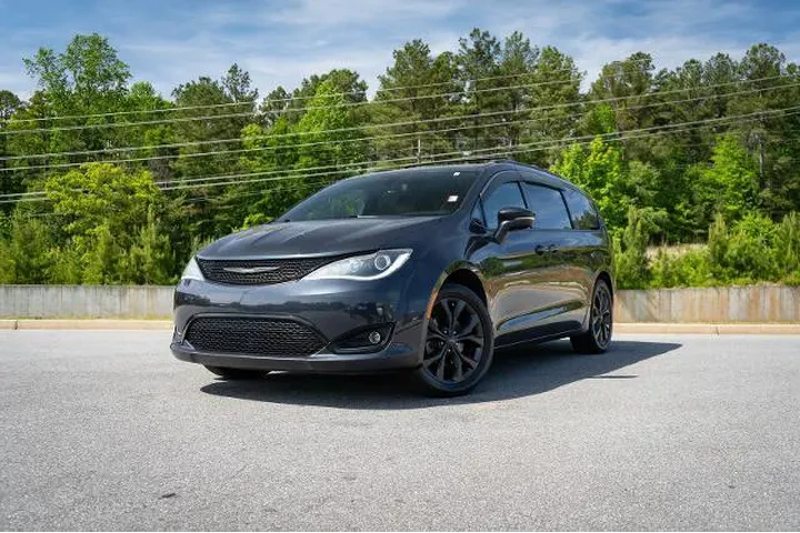 $13888 : Chrysler Pacifica 2019 Limit image 1