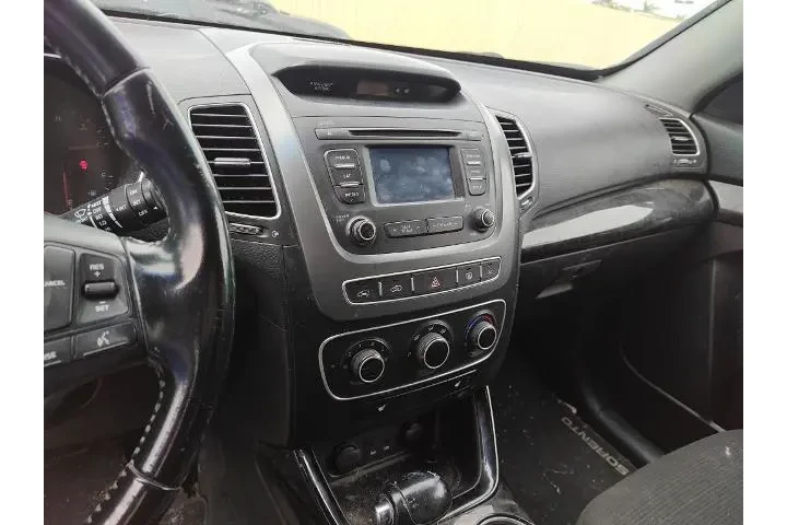 $9247 : Kia Sorento 2014 LX 4dr SUV image 10