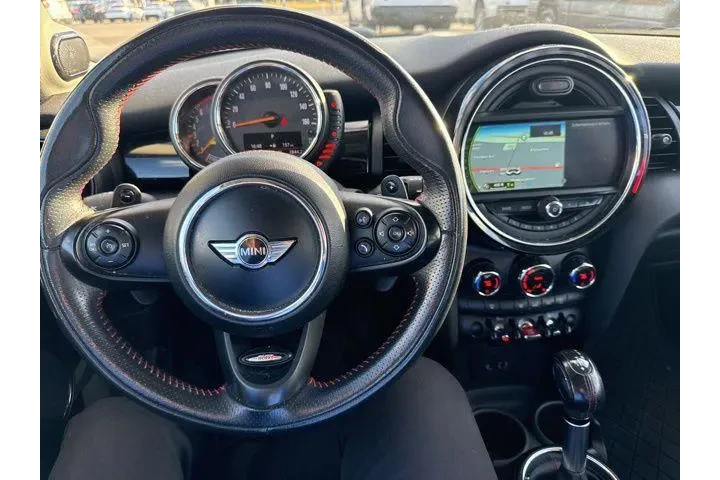 $8991 : MINI Hardtop 2 Door 2016 Coo image 9