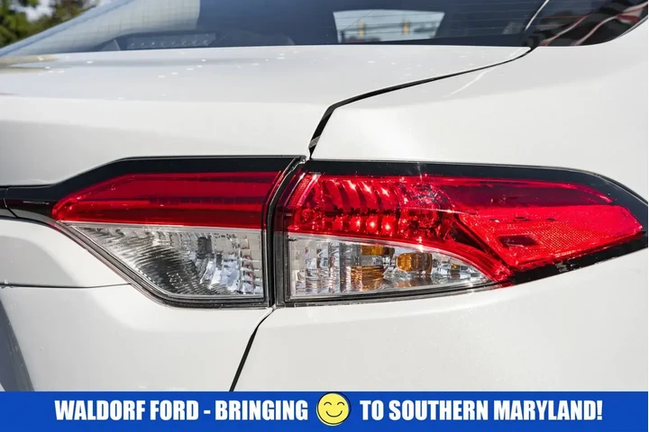 $20399 : Toyota Corolla 2025 LE 4dr S image 6