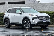 $23575 : Nissan Rogue 2024 SV 4dr Cro thumbnail