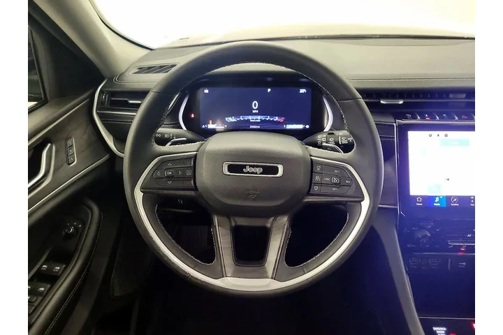 $31998 : Jeep Grand Cherokee 2023 4x4 image 10