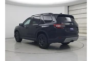 $37998 : Honda Pilot 2023 AWD TrailSp thumbnail
