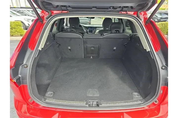 $26990 : Volvo XC60 2022 B5 Inscripti image 8