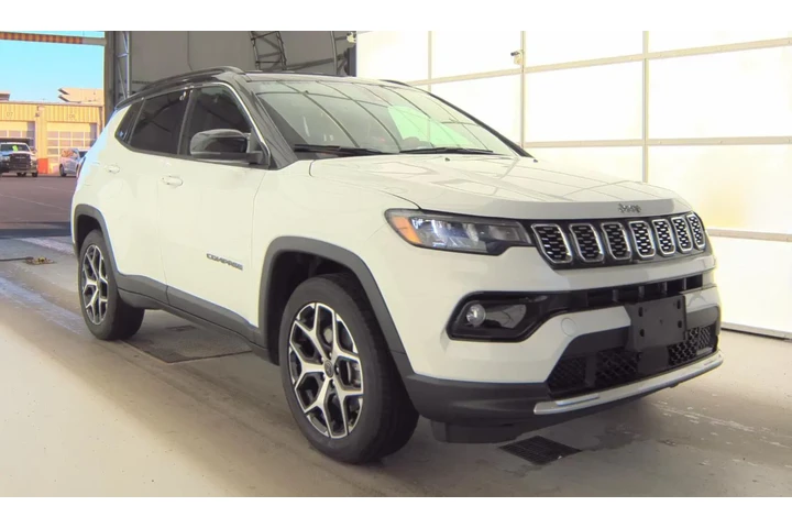 $23990 : Jeep Compass 2025 4x4 Limite image 4
