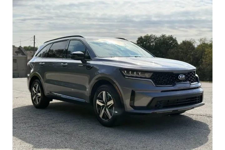 $17999 : 2021 Sorento S image 5