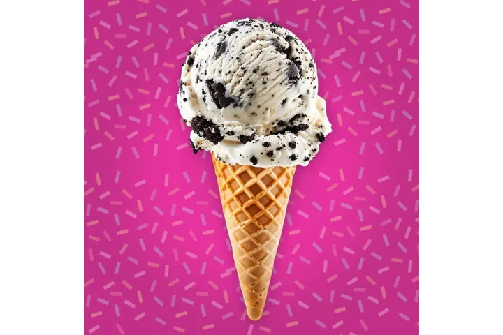 ICE CREAM TRUCK image 4