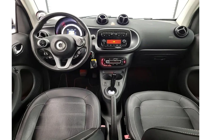 $18998 : Smart fortwo 2016 prime 2dr image 9