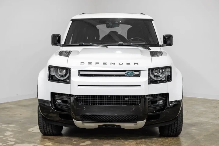 $47590 : 2022 Defender X-Dynamic SE image 9