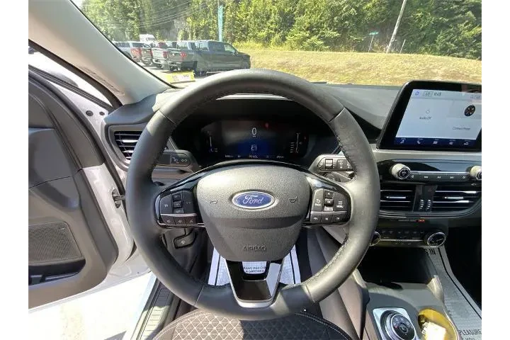 $28975 : Ford Escape 2023 AWD Active image 10