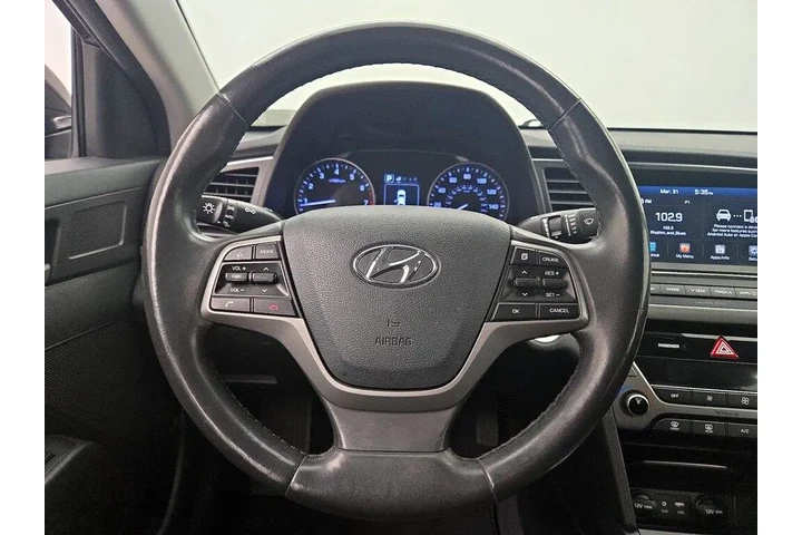 $13998 : Hyundai ELANTRA 2018 Value E image 10