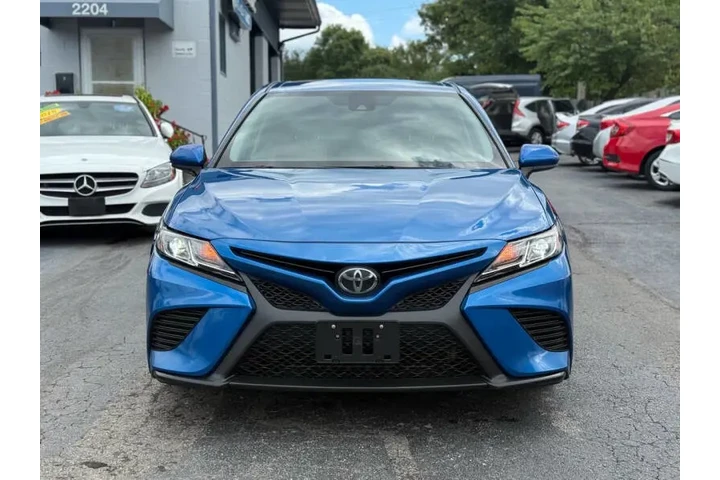 $19995 : 2020 Camry SE image 6