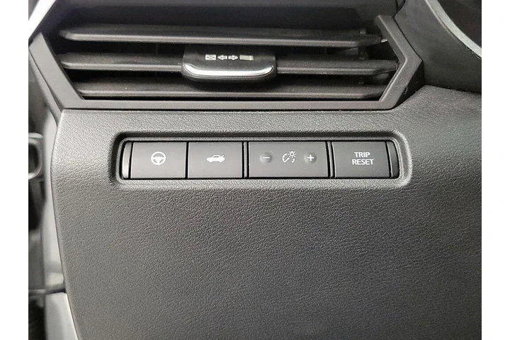 $20998 : Nissan Altima 2022 2.5 SL 4d image 5