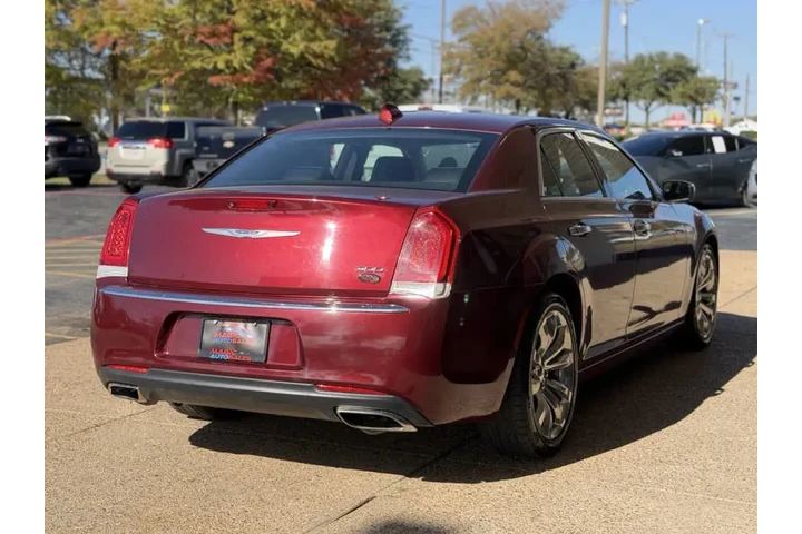 $16499 : 2019 300 Limited image 9