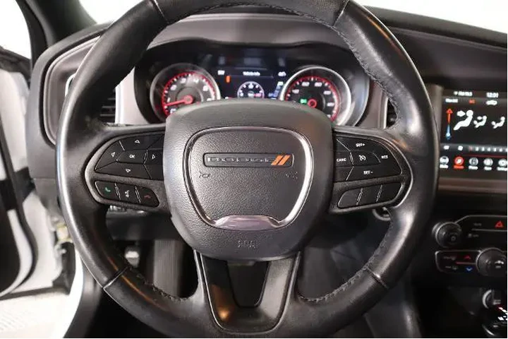$27435 : Dodge Charger 2023 SXT 4dr S image 3