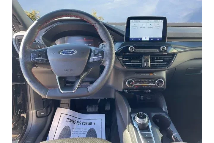 $27000 : Ford Escape 2025 AWD ST-Line image 9