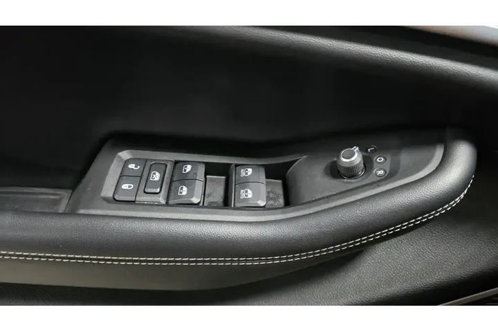 $28803 : Jeep Grand Cherokee L 2021 4 image 6