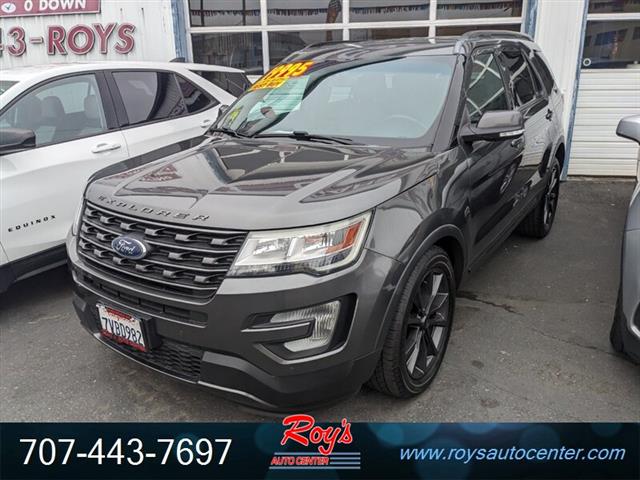 $19995 : 2017 Explorer XLT SUV image 3