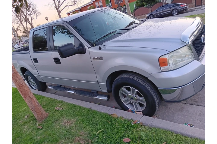 $9500 : FORD F 150 XLT  TRITON 4.6 image 6