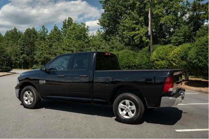 $31559 : Ram 1500 Classic 2024 4x4 SL image 7