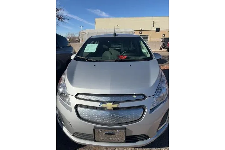 $7985 : Chevrolet Spark EV 2016 2LT image 1