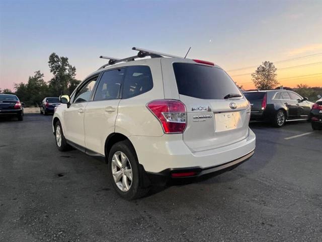 $7495 : 2015 Forester 2.5i Premium image 6