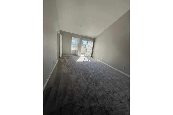 $3495 : 1 Mes Gratis - Llama Ya! image 6