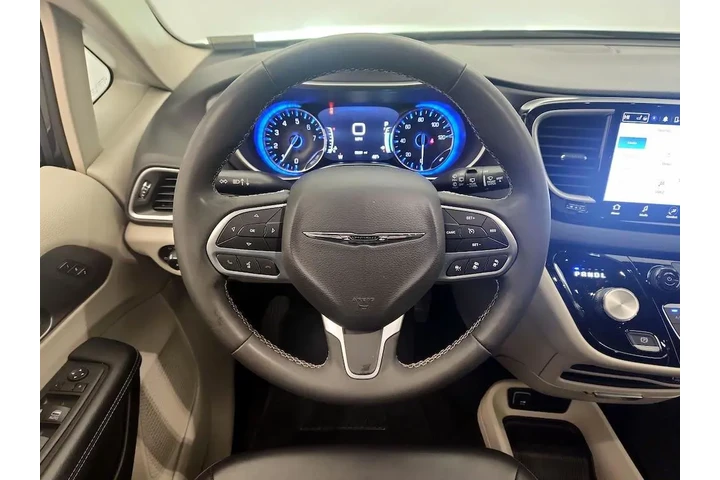 $23998 : Chrysler Pacifica 2023 Touri image 10