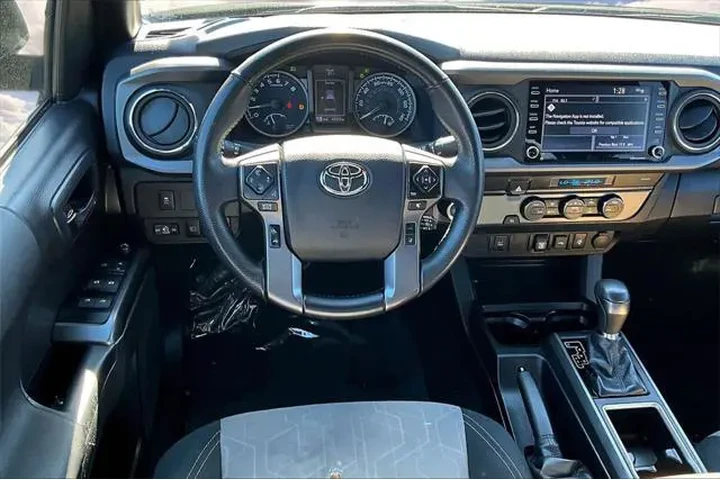 $32991 : Toyota Tacoma 2023 4x2 TRD O image 7
