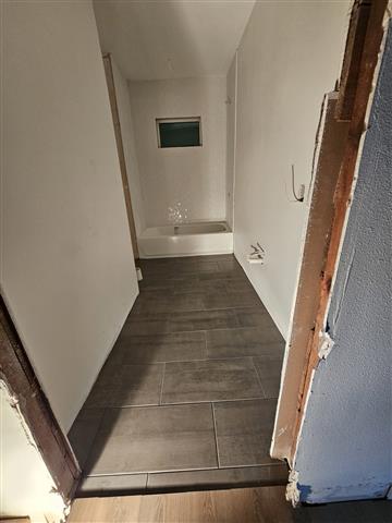 Flooring image 1