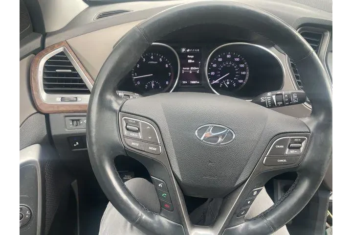 $15739 : Hyundai SANTA FE Sport 2018 image 6