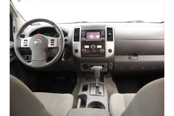 $13228 : Nissan Frontier 2016 4x2 SV image 6