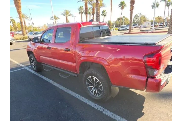 $31391 : Toyota Tacoma 2020 4x4 TRD P image 3