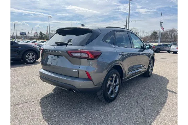 $23995 : Ford Escape 2024 AWD ST-Line image 4