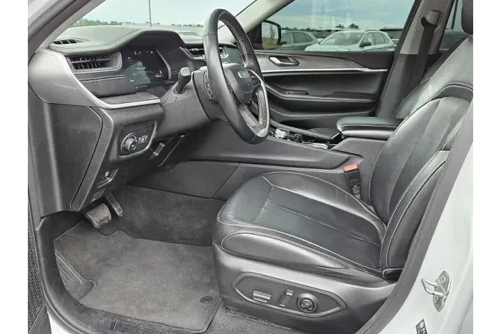 $30688 : Jeep Grand Cherokee L 2022 4 image 5