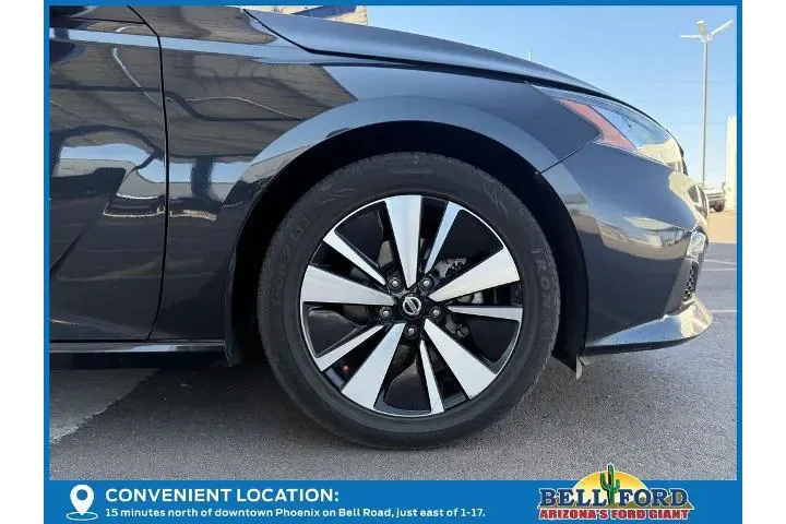 $18995 : Nissan Altima 2021 2.5 SV 4d image 6